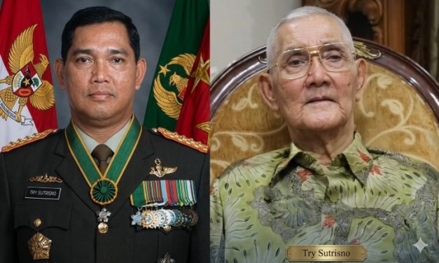 Duka Nasional: Mantan Wakil Presiden Try Sutrisno Wafat
