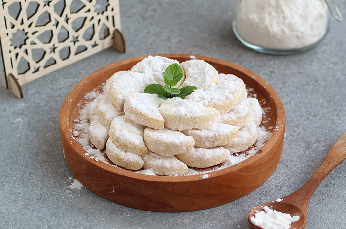 Kue Putri Salju Camilan Yang Empuk Dan Lezat Untuk Lebaran