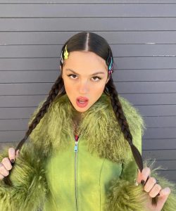 Gaya Rambut Olivia Rodrigo: Inspirasi Elegan Untuk Setiap Acara