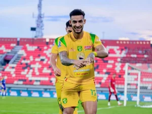 Persebaya Tunjukkan Kekuatan, Hancurkan Arema FC Di Bali