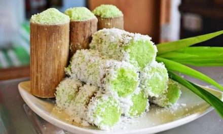 Putu Bambu: Camilan Tradisional Yang Menggoda