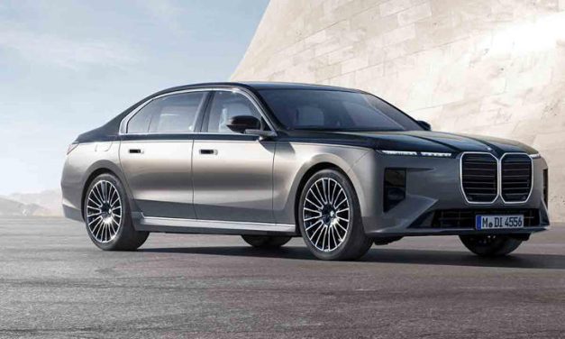 BMW Seri 7 2023 Tampil Mencolok Dengan Desain Futuristik
