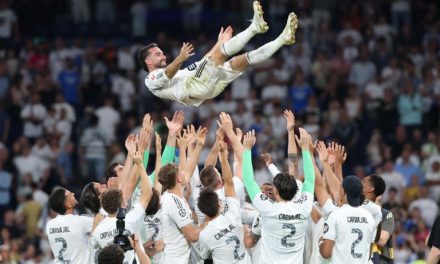 Dari Bernabeu Untuk Carvajal, Perpisahan Hangat & Kebanggaan