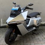 Motor Listrik Masa Depan! OMOWAY OMO-X Guncang Pasar EV