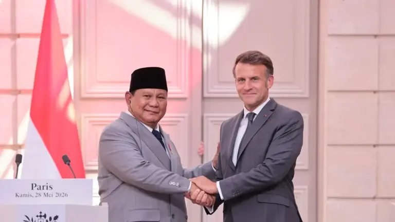 Momen Bersejarah! Prabowo Bertemu Macron Di Istana Élysée