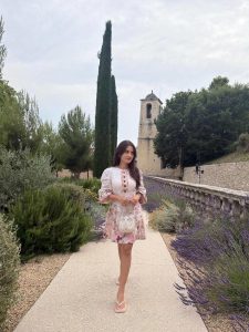 Pesona Marsha Aruan Di Provence Bikin Netizen Terpukau!