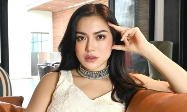 Vincent Bela Jessica Iskandar Usai Foto Dengan Sarwendah