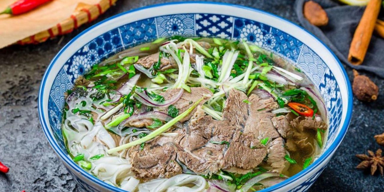 Pho, Hidangan Sup Legendaris Vietnam Yang Bikin Ketagihan