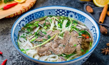 Pho, Hidangan Sup Legendaris Vietnam Yang Bikin Ketagihan