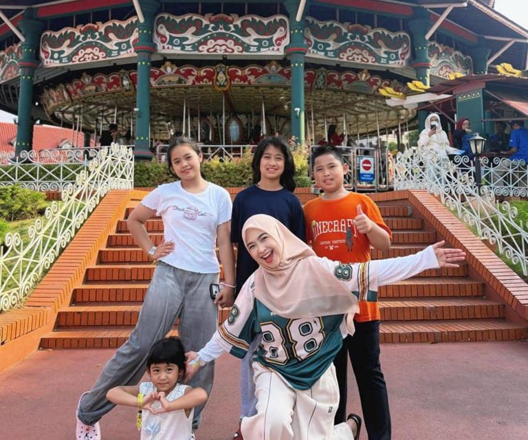 Potret Keseruan Ria Ricis Di Dufan Bersama Anak & Ponakan