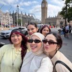 Potret Seru Kesha Ratuliu Liburan Di London Bersama Sahabat