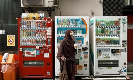 Momen Liburan Natasha Rizky Di Tokyo, Simpel Tapi Elegan