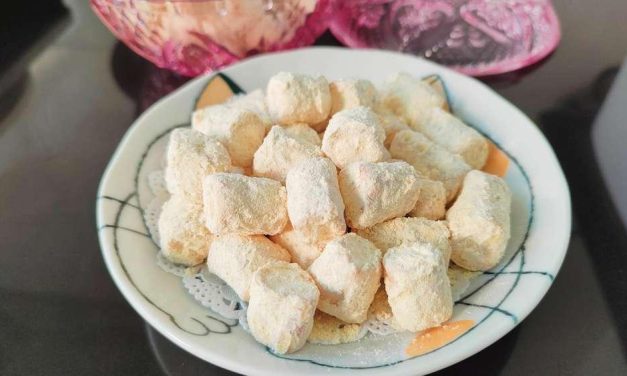 Kue Batang Buruk Khas Riau, Camilan Renyah Dengan Kisah Unik