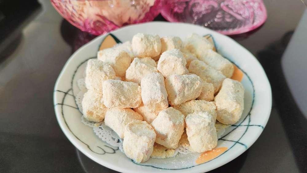 Kue Batang Buruk Khas Riau, Camilan Renyah Dengan Kisah Unik