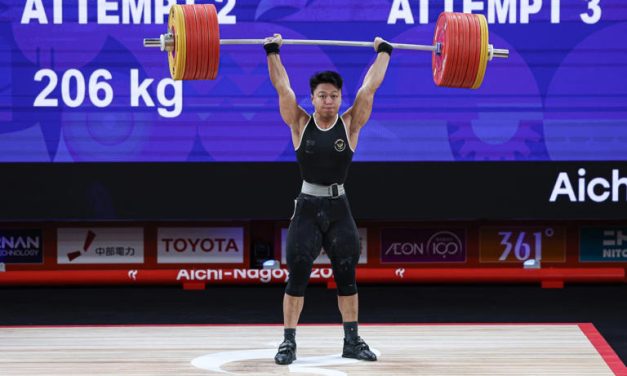 Untuk Keluarga! Rahmat Erwin Ukir Emas Di Asian Games 2026