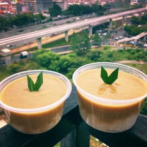 Bukan Pulut Biasa! Pulut Durian Legit Dengan Kuah Santan