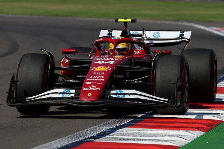 Misi Besar Hamilton! Ingin Rasakan Balapan F1 Di Tanah Afrika