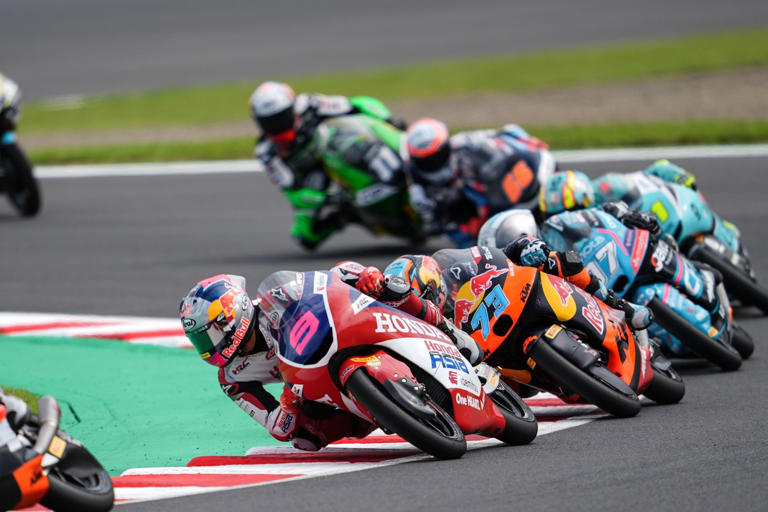 Tak Muluk-Muluk! Target Veda Ega Di Moto3 Mandalika 2026