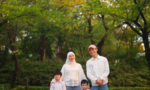Family Trip! Rey Mbayang & Dinda Hauw Ajak Anak Main Di Seoul